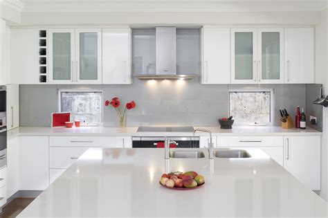 Glossy White Kitchen Design Trend - DigsDigs