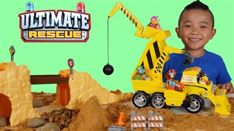 PAW Patrol Ultimate Rescue Construction Truck and Figurines Set Unboxing Fun With CKN Toys | PAW ...