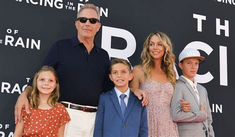 Who are Kevin Costner’s Kids With Wife Christine? She Is Divorcing Him ...