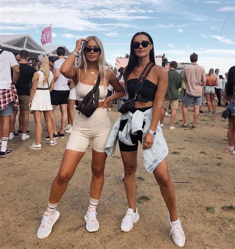 #womensfashionbohofreepeople | Music festival outfits, Festival outfit ...