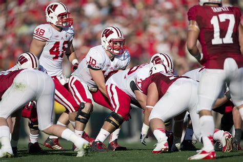 Rose Bowl Football | Wisconsin Badgers quarterback Curt Phil… | Flickr