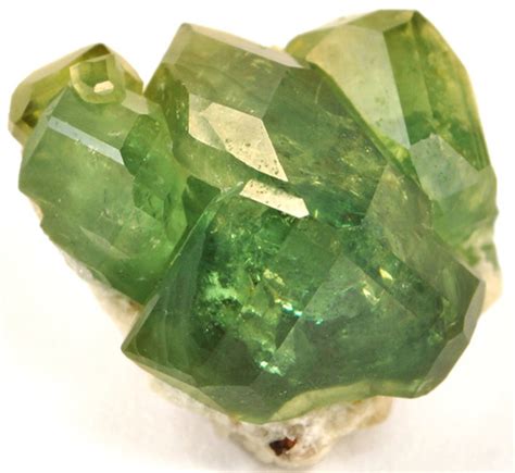 ø Demantoid | The Gemstone List ø