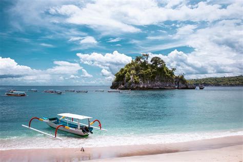 Crystal Bay Beach, Nusa Penida - An EPIC travel guide - Daily Travel Pill