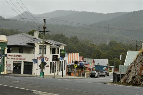 Emergency services investigating fire in Rosebery business | The Advocate | Burnie, TAS