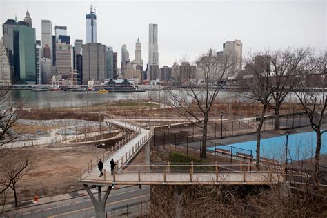 Squibb Bridge to Brooklyn Bridge Park Opens - The New York Times