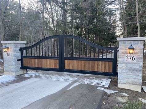 Modern Metal / Hardwood Driveway Gate Custom Heavy Duty - Etsy