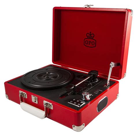 GPO - Attache 3 Speed Portable USB Turntable - Pillar-Box Red Review - Review Electronics