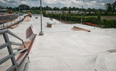 Williams Farm Skatepark - Team Pain Skate Parks