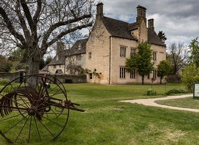 Cogges Manor Farm - History and Heritage in Witney, Oxfordshire - Visit South East England