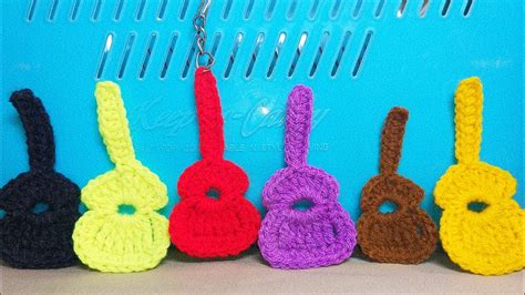 Easy Crochet Guitar - Guitar Keychain - YouTube