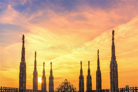 Duomo at Sunset, Milan stock image. Image of magnificent - 22401601