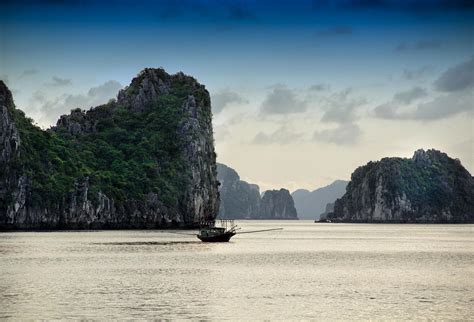 Halong Bay | Halong Bay - Vietnam | Fran | Flickr