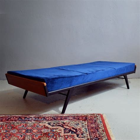 Vintage day bed, 1950s | #94040