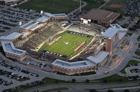 Texas high school spends $60 million on new football stadium, feeds ...