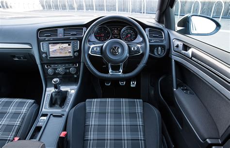 2015 Volkswagen Golf GTD Estate … Vw Golf Mk4, Volkswagen Golf, Gtd ...