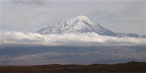 Mount Ararat Attractions, Facts, History & Location