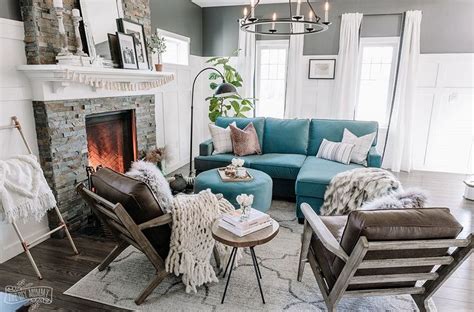 Teal and Grey Living Room Ideas in 2024 - Trendy Home Interiors