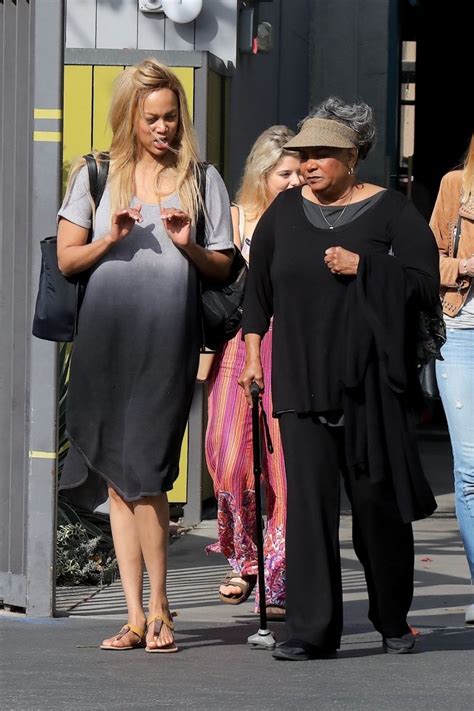 TYRA BANKS Leaves a Brunch with Her Mother in Venice 01/16/2018 – HawtCelebs