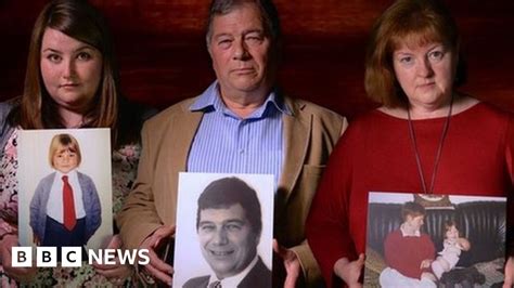 Dunblane: Families and survivors speak 20 years on - BBC News