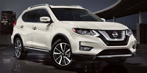 2020 Nissan Rogue Reviews | Edwards Nissan