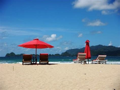 the red island - obrázek zařízení Pulau Merah Beach, Banyuwangi ...