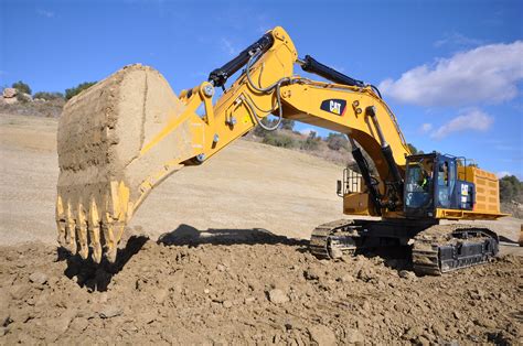 Cat 390F large excavator from Caterpillar | Cat 390F large e… | Flickr