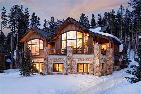 Mountain Majesty Manor Main Street by Pinnacle Lodging in Breckenridge | Mountain lodge ...