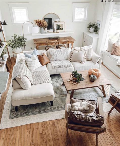 Fall Boho Modern Farmhouse Living Room Decor - The Beauty Revival