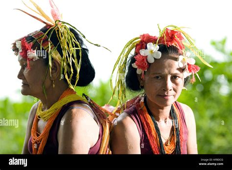 Mentawai culture hi-res stock photography and images - Alamy