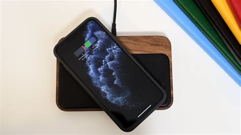 Apple researching two-way wireless Qi charging cases with no Lightning ...