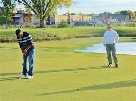 Sweet Dreams Are Made of These...: Golf at Toad's Fun Zone