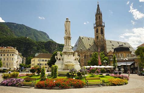 Bolzano / Bozen in South Tyrol | Italy - Dolomites