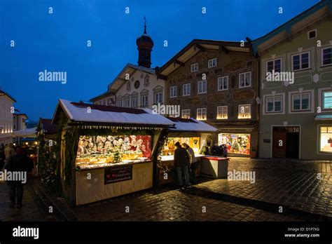 Christmas Market in Bad Tolz, Bavaria, Germany Stock Photo - Alamy