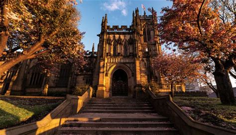 Manchester Cathedral - Visit Manchester