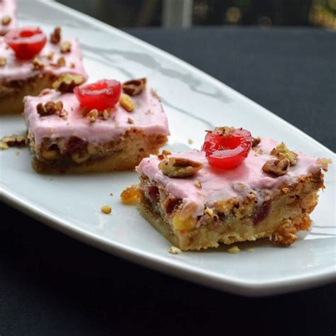 Cherry Shortbread Bars Recipe