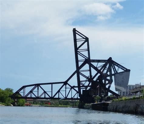 CWWPC: Chicago River Bridges | Wanderlust & Wonderment