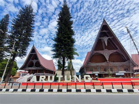 Ini Dia Wajah Baru Tapanuli Utara, Dibangun Taman Kota Lengkap Wifi dan CCTV