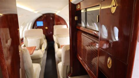 Hawker 800XP - Executive Aircraft Refurbishment