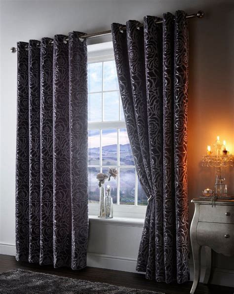 Buying Readymade Curtains Online in UK » Residence Style