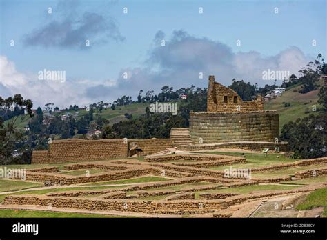 Ingapirca, temple of the sun, Ecuador Stock Photo - Alamy