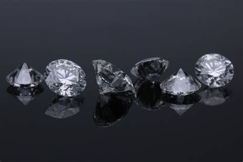 Lab Diamonds vs Mined Diamonds Price Comparisons