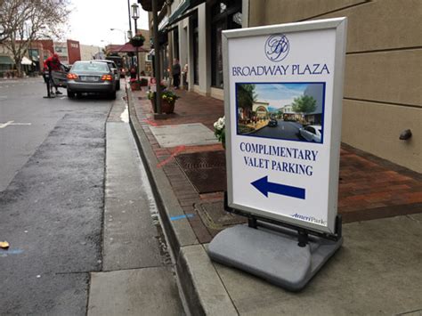 A Silver Lining to the Broadway Plaza Half-Closure – Free Valet Parking – Beyond the Creek