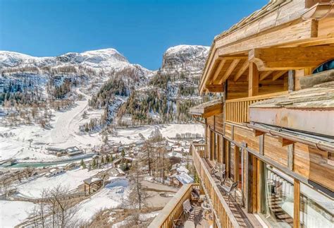 Luxury Ski Chalet Holidays in Tignes - The Chalet Edit