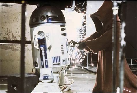 92 Behind-the-Scenes Photos from Star Wars: Episode IV