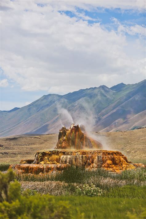 Fly Geyser Nevada - What You Need to Know Before You Go