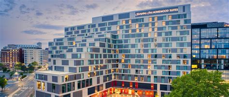 Hampton Inn & Homewood Suites Boston | JCJ Architecture