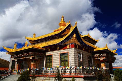 Tagong Temple, a Famous Sakya Tibetan Buddhism Temple Stock Image ...