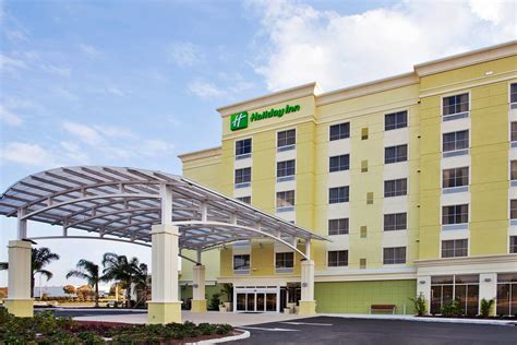 THE 10 CLOSEST Hotels to Sarasota/Bradenton International Airport (SRQ)