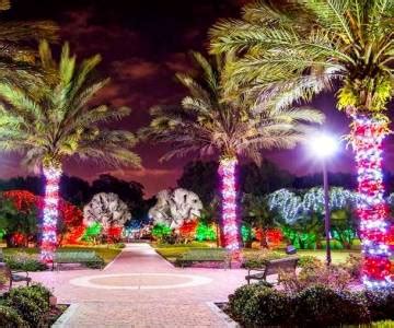 Holiday Lights at Largo Central Park, St Petersburg & Clearwater FL ...