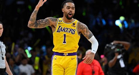 D’Angelo Russell tonight vs the Clippers: 27 points, 6 assists, 2 rebounds. : r/lakers